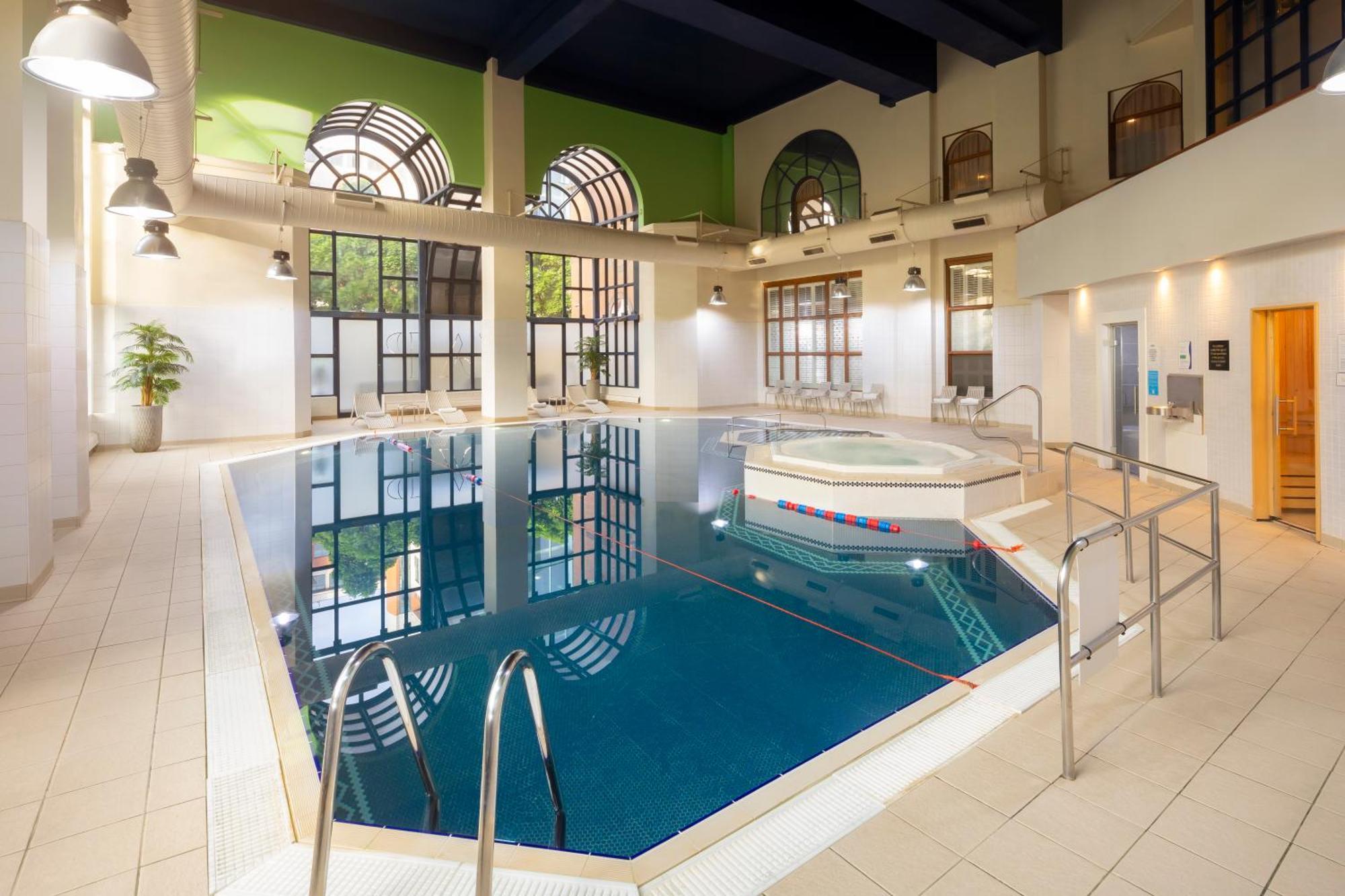 Crowne Plaza Leeds By Ihg Hotel Eksteriør billede